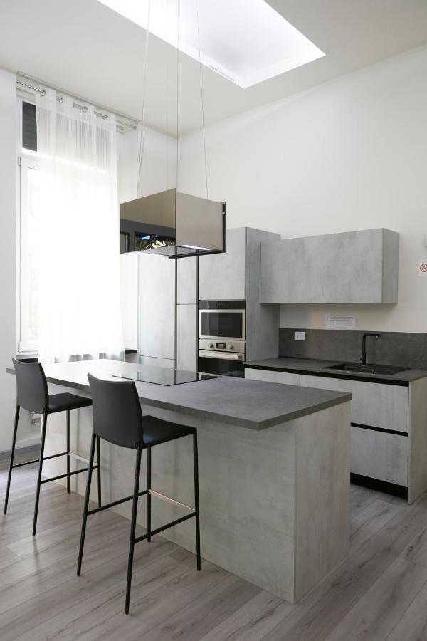 La Corte Luxury Apartment Milan Exterior photo